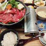 夢庵 - 料理写真:牛カルビすき焼き鍋と鍋セット1,704円