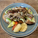 喫茶 波のまにまに - きのこのオープンサンド