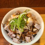 RAMEN MEIKIRA - チャーシュー丼350円