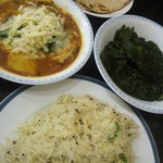 エメラルドフッシュ1450円サグマトンココナッツライス880円チャパティ320円