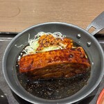 吉野家 - 料理写真:「厚切り豚角煮定食」税込1,097円