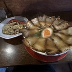 焼豚ラーメン 三條 - 