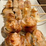 炭火野菜巻き串と餃子 博多うずまき - 