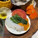 串揚げ キュイジーヌ･ド･オオサカ - アオリイカとほうれん草と金時人参　アメリケーヌソース