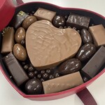 ラ･メゾン･デュ･ショコラ 丸の内店 - バレンタイン限定　ハートギフトBOX    (7000円)