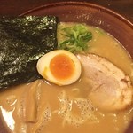 光麺 新宿南口店 - 大晦日なのにカウントダウンライブまで時間がないので光麺でラーメン。