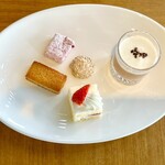 イタリアンダイニングベルラーゴ - 