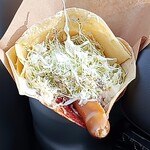 カフェ ステイゴールド - ソーセージ&ツナサラダ ボリューム満点