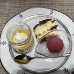 Talpa - デザート盛合せ