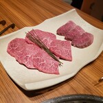 柳橋焼にく わにく - 