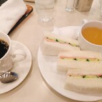 喫茶室ルノアール - 