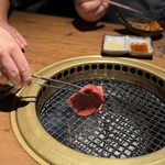 和牛とタン 焼肉 とみ - 