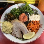 ラーメン鷹の目 - 料理写真: