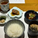 青森割烹 あずましく - 真鯛の竜田揚げ、猪の角煮