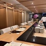 肉割烹 赤坂喰心 - 内観