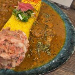 スパイシーカリーハウス半月 - 半月(チキンカレー)