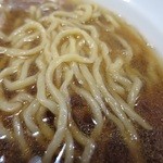 烈火 - 十割魚介醤油らーめん・麺