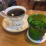 ３匹のねこ - セットの珈琲