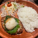 びっくりドンキー - 料理写真:おろしそバーグティッシュS