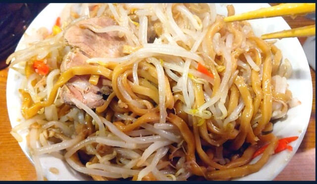 まぜそば専門店カミナリオヤジ 札幌すすきの店 - 資生館小学校前/油