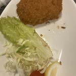 大衆割烹 ひかり - カニクリームコロッケ1個340円