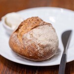 HAGI - 2026.1 ジャージー牛乳の発酵クリーム｜福島産無農薬天日干し小麦とコスモス酵母の自家製パン