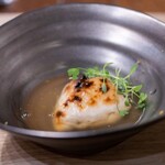 HAGI - 2026.1 いわき梅田水産天然トラフグ白子薪焼き トラフグ出汁の餡 マイクロセロリ