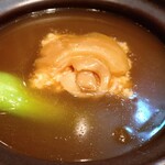 華都飯店 - フカヒレの姿煮込み