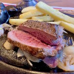 ステーキハウス ブロンコビリー - 料理写真: