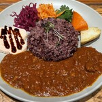 サロン ブッチャーアンドビア - アップ