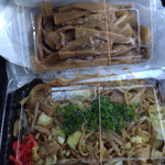 長町ラーメン - お土産メニュー
      長町焼きそば500円
      メンマ300円
      ※酒のつまみゲット（笑）