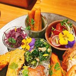 大和の料理店 - 前菜8種盛り