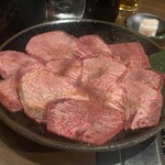 炭燒肉 石田屋。 本店 - 
