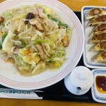 リンガーハット - 料理写真: