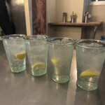 湯冰冰 - 冰冰山椒サワーで乾杯！