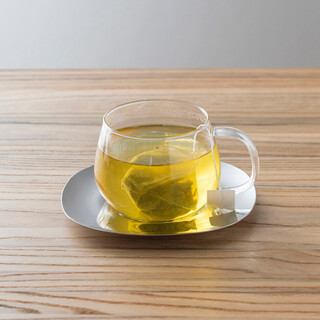 宮崎県産のお茶や国産の酒類を豊富にご用意