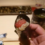 鮨 むらやま - 鮪の手巻き