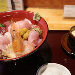 大船 天然や - 特上海鮮丼 