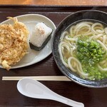 麺工棒 彦島店  - かけうどんとえびマヨおにぎり、かき揚げ