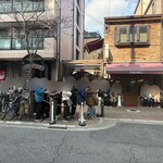 洋食の朝日 - 退店時の11時頃
