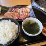 焼肉やまと - 