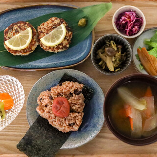 もちもち食感の酵素玄米とグルテンフリー料理
