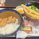 資さんうどん - 料理写真: