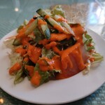 ナワブ - サルビスのサラダ　謎ドレッシングは多分自家製で旨し