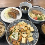 SNACK COURT by ROYAL - 