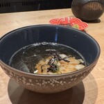 新横浜 鉄板焼き牛鳴 - ガーリックライス（出汁茶漬け）