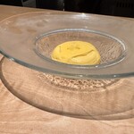 新横浜 鉄板焼き牛鳴 - 季節のエスプーマ　かぼちゃ