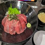 魚っ喰いの田 - 本マグロ赤身鉄火丼