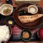Ootoya - しまほっけの炭火焼き定食　￥895+納豆　￥103,もちろん御飯は大盛（無料）