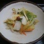 とん汁 たちばな - とん汁定食（並盛）950円　お新香